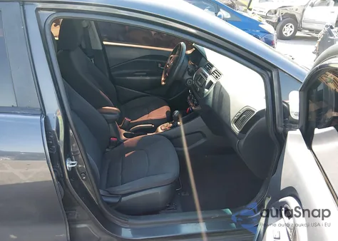 2013 Kia Rio Ex z USA, uszkodzony, nr VIN KNADN5A36D6247774